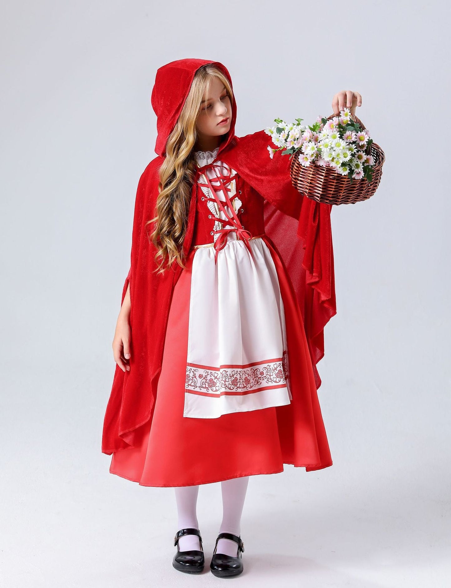 Elegant Little Red Riding Hood Costume – Classic Fairytale LooK