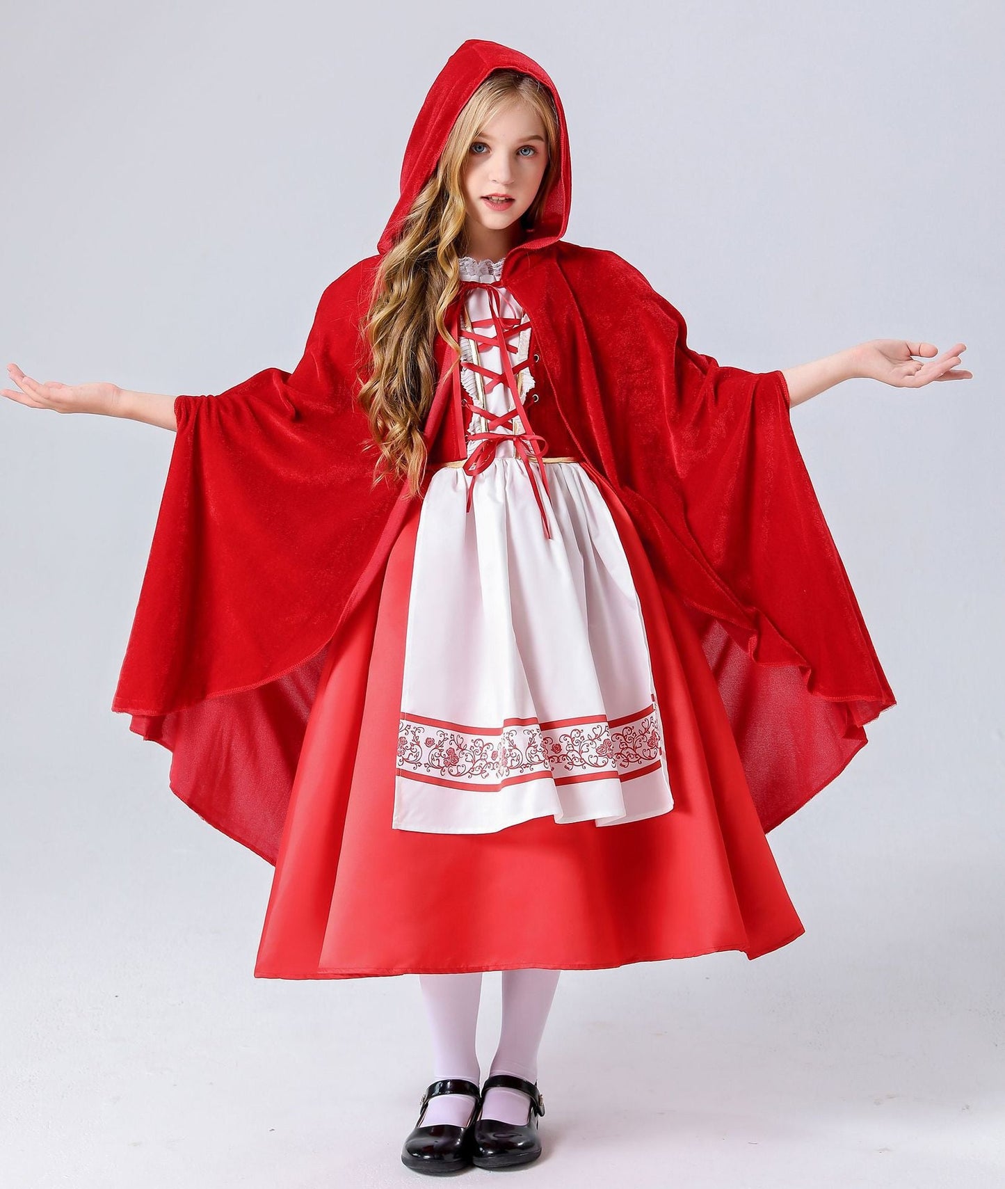 Elegant Little Red Riding Hood Costume – Classic Fairytale LooK