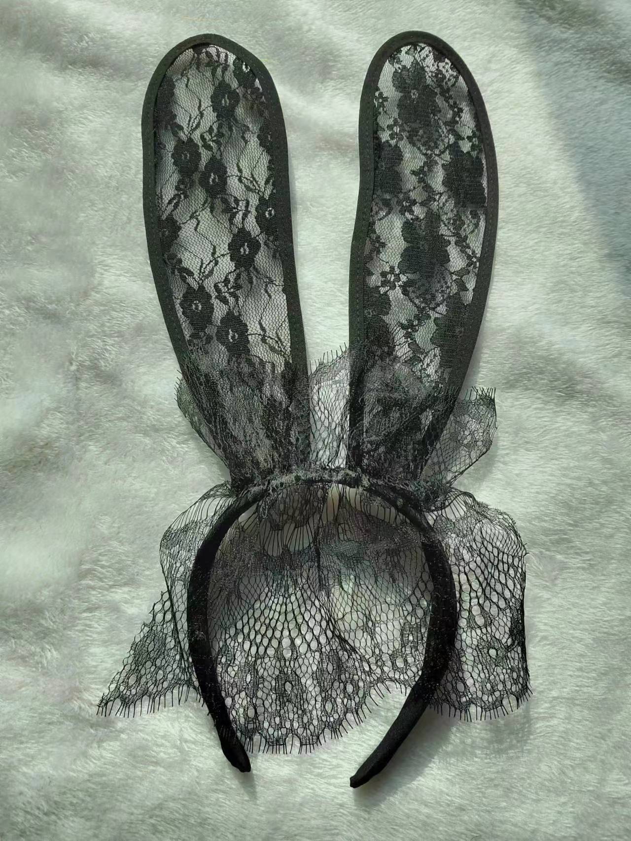 Sexy Wetlook Bunny Costume Clubwear Bunny Lady Dress Up Bodysuit Ears Whip Handcuffs